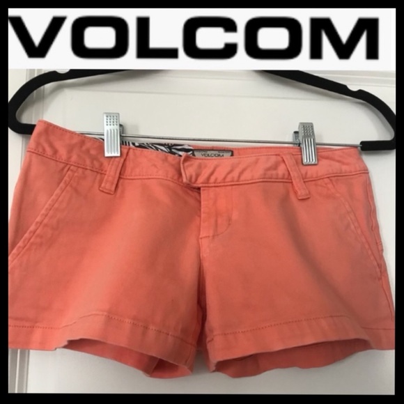 Volcom Pants - 🎈SALE🎈VOLCOM SHORTS
